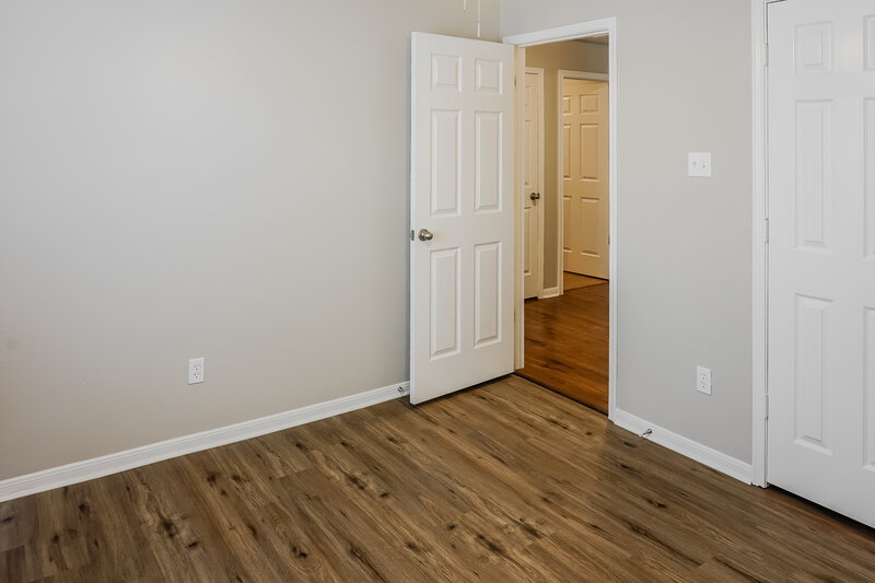 1,985/Mo, 703 Wild Cotton Rd Rosenberg, TX 77471 Bedroom View