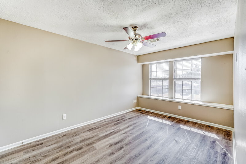 2,055/Mo, 28710 Sedgefield St Spring, TX 77386 Bedroom View