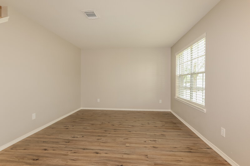 2,295/Mo, 21118 Bridgemeadows Ln Katy, TX 77449 Living Room View 2