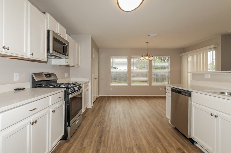 2,295/Mo, 21118 Bridgemeadows Ln Katy, TX 77449 Kitchen View