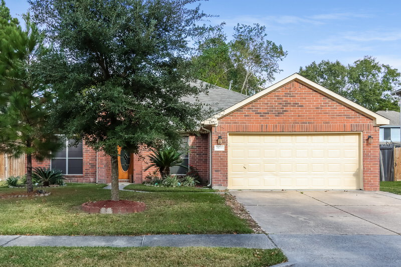 2,090/Mo, 24018 Spring Way Dr Spring, TX 77373 External View