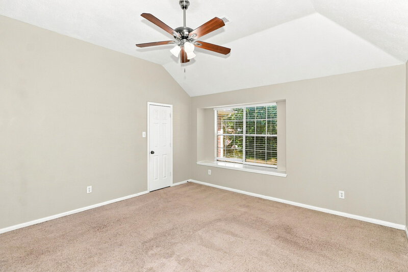 2,250/Mo, 31107 Perlican Dr Spring, TX 77386 Primary Bedroom View 2