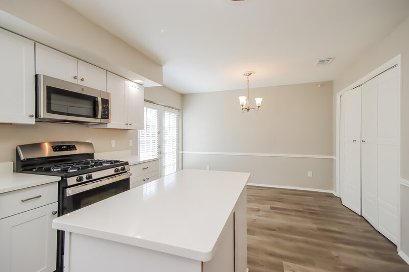 2,315/Mo, 25402 Avery Hill Ln Spring, TX 77373 Kitchen View 3
