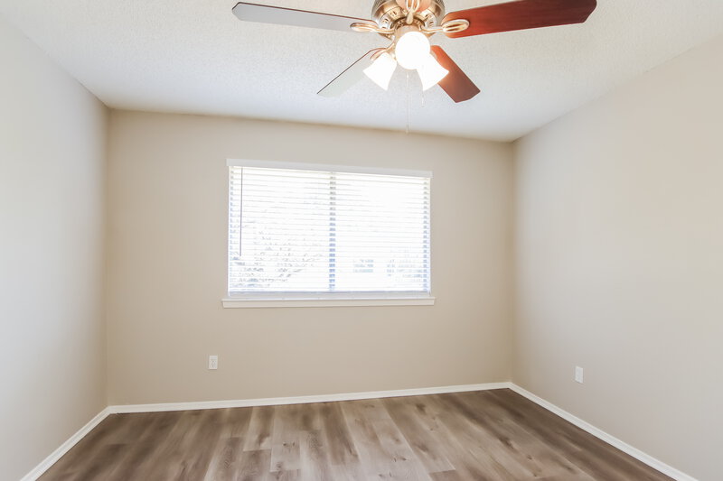 2,315/Mo, 25402 Avery Hill Ln Spring, TX 77373 Bedroom View 2