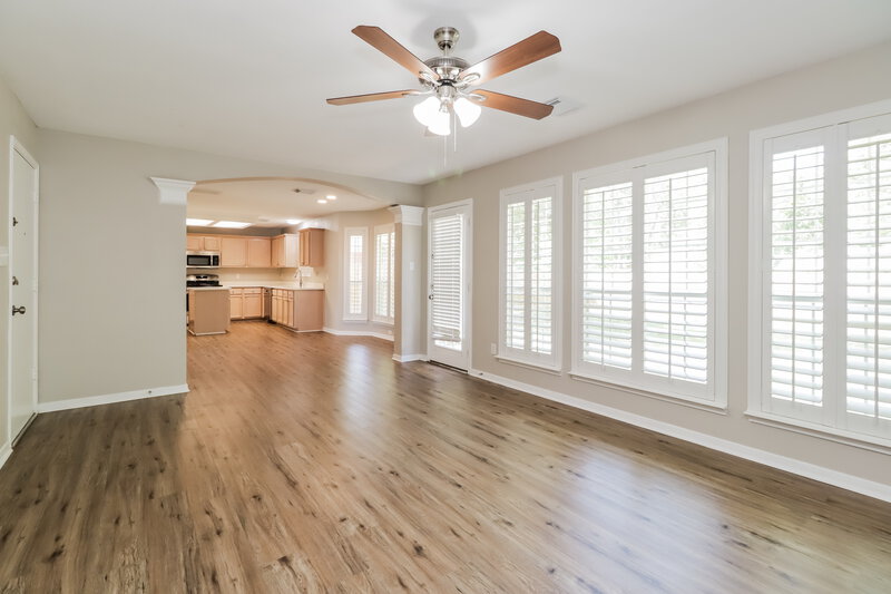 2,410/Mo, 26011 Bearborough Dr Spring, TX 77386 Living Room View 2