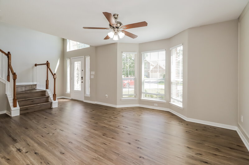 2,410/Mo, 26011 Bearborough Dr Spring, TX 77386 Den View 2