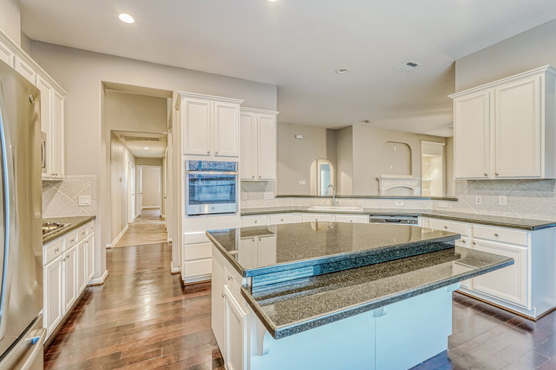 2,575/Mo, 1110 Bringewood Chase Dr Spring, TX 77379 Kitchen View 2