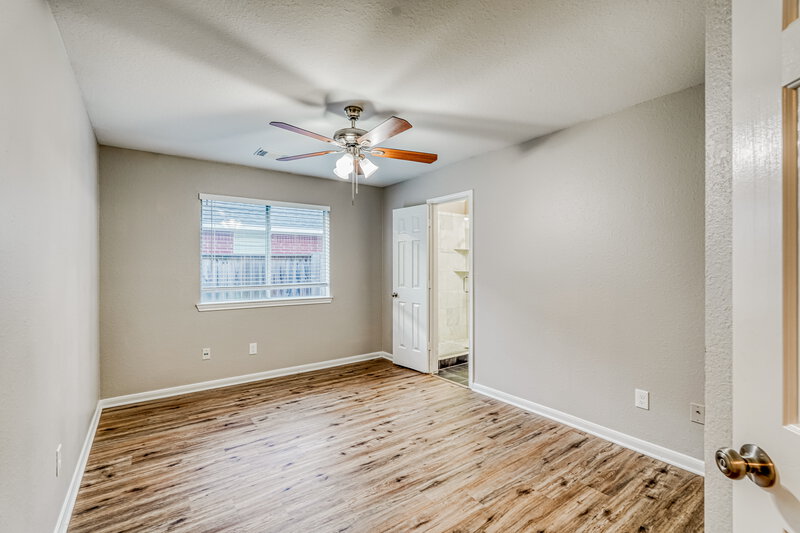 2,575/Mo, 1110 Bringewood Chase Dr Spring, TX 77379 Bedroom View 3