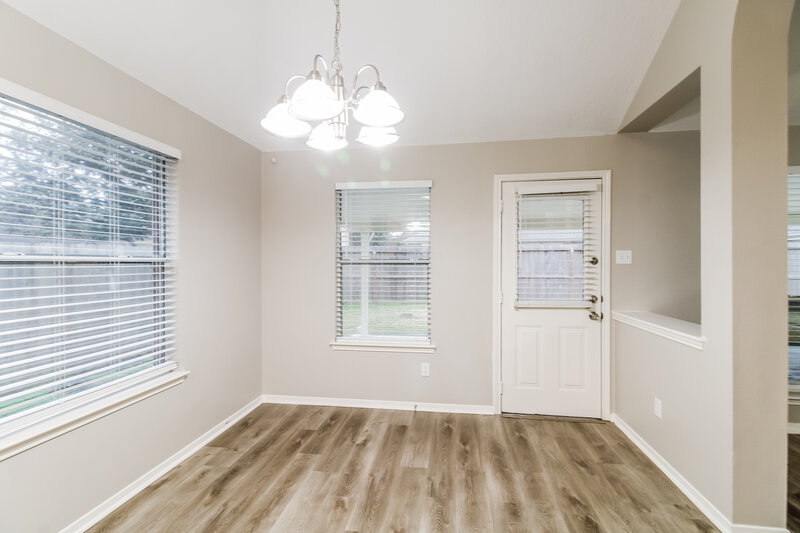 2,575/Mo, 808 Cherry Blossom Dr League City, TX 77573 Dining Room View
