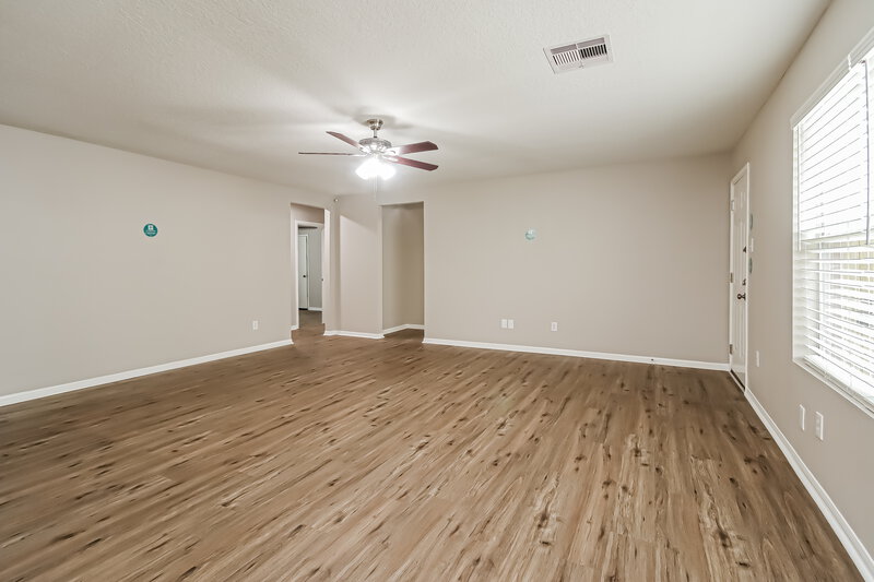 2,015/Mo, 19523 Oleander Ridge Way Cypress, TX 77433 Living Room View
