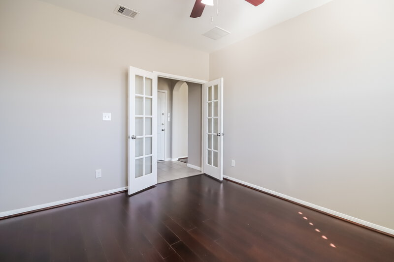 3,045/Mo, 15002 Golden Summer Ct Humble, TX 77346 Office View