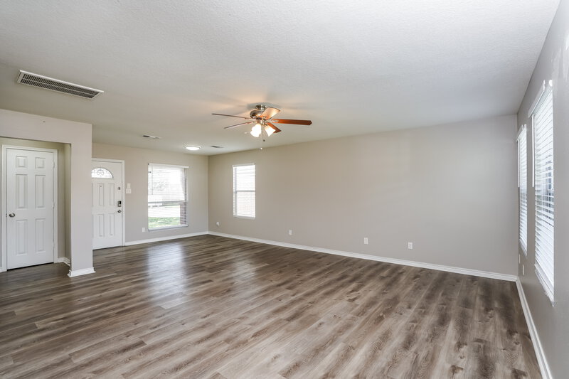 1,885/Mo, 10810 Orchard Springs Dr Houston, TX 77067 Dining Room View