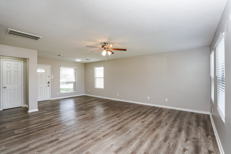2,800/Mo, 10810 Orchard Springs Dr Houston, TX 77067 Dining Room View