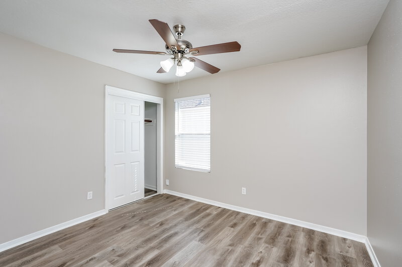 2,800/Mo, 10810 Orchard Springs Dr Houston, TX 77067 Bedroom View