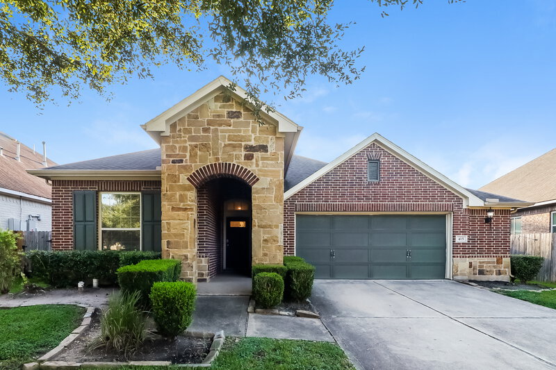 2,350/Mo, 415 Rocky Briar Ct Richmond, TX 77406 External View
