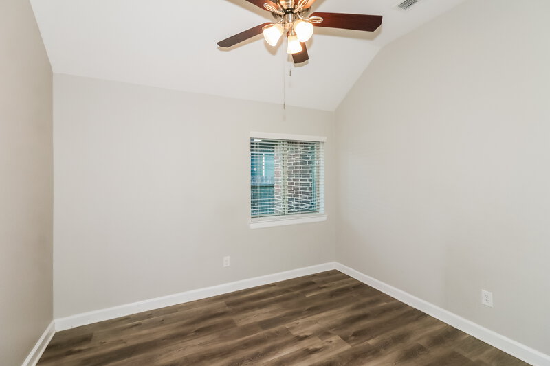 2,350/Mo, 415 Rocky Briar Ct Richmond, TX 77406 Bedroom View 3