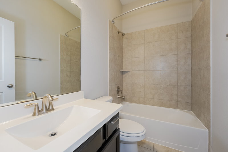 2,675/Mo, 415 Rocky Briar Ct Richmond, TX 77406 Bathroom View