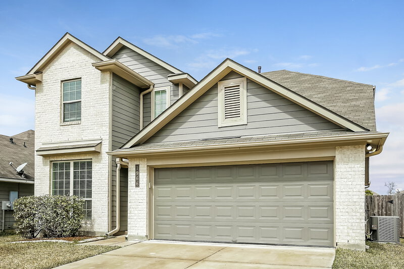2,500/Mo, 1966 Briar Grove Dr Conroe, TX 77301 Front View