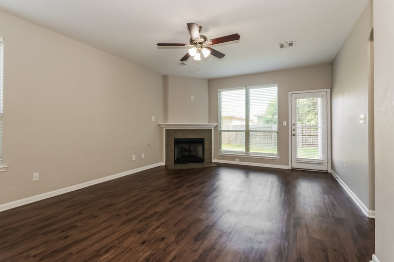 2,075/Mo, 1966 Briar Grove Dr Conroe, TX 77301 Misc View