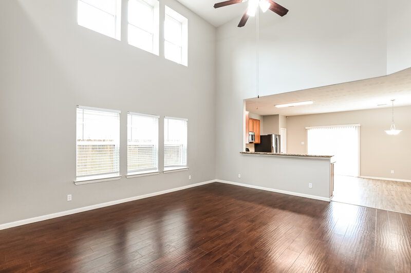 2,460/Mo, 17426 Hayley Springs Ct Humble, TX 77396 Living Room View