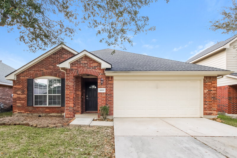 2,355/Mo, 6819 Rockwall Trail Dr Humble, TX 77346 External View