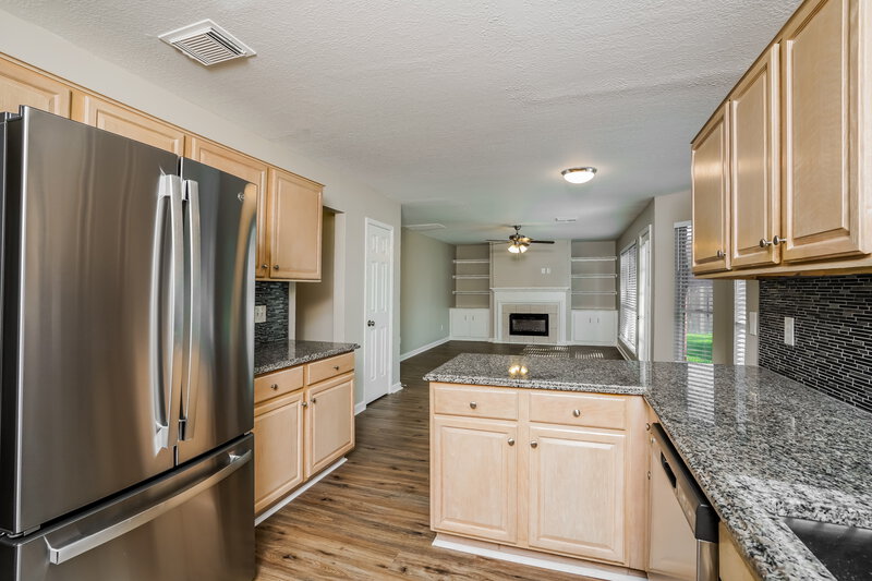 2,185/Mo, 602 Bold Ruler Dr Stafford, TX 77477 Kitchen View 2