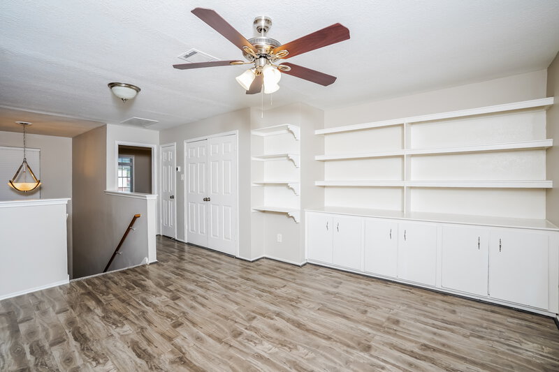 2,185/Mo, 602 Bold Ruler Dr Stafford, TX 77477 Loft View