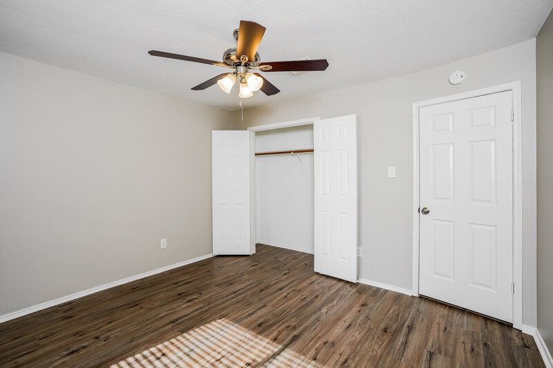 2,185/Mo, 602 Bold Ruler Dr Stafford, TX 77477 Bedroom View