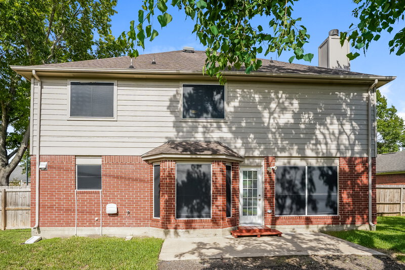 2,185/Mo, 602 Bold Ruler Dr Stafford, TX 77477 Rear View