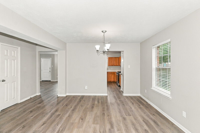 1,950/Mo, 4805 E Parma Dr Rosenberg, TX 77471 Dining Room View