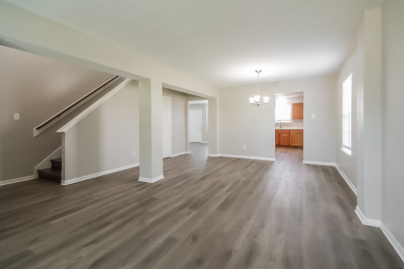 2,405/Mo, 4805 E Parma Dr Rosenberg, TX 77471 Living Room View 3