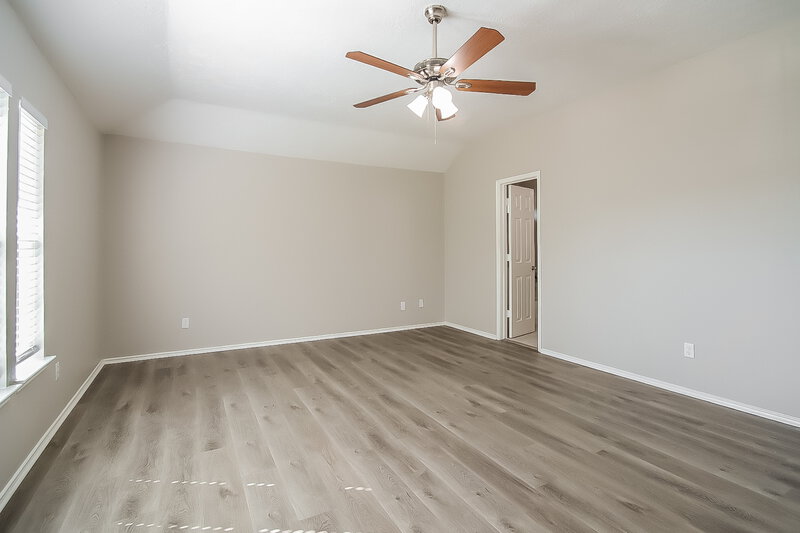 2,405/Mo, 4805 E Parma Dr Rosenberg, TX 77471 Bedroom View