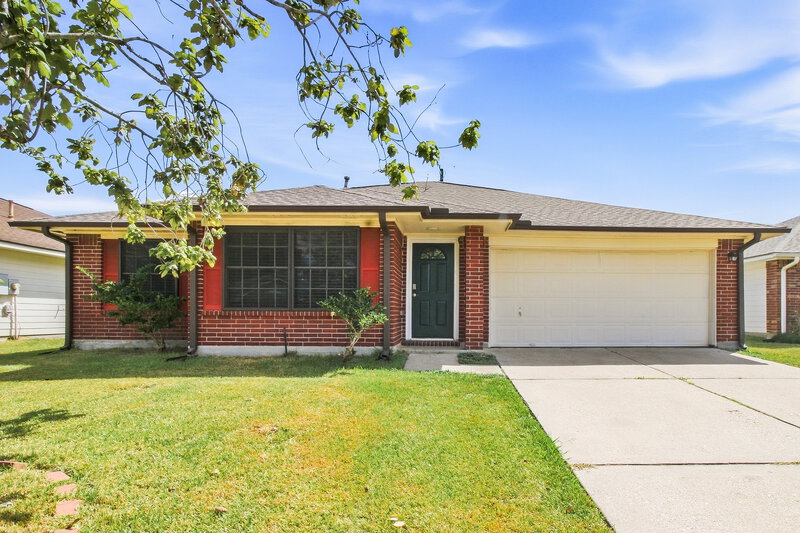 2,020/Mo, 10815 Malden Dr Houston, TX 77075 External View