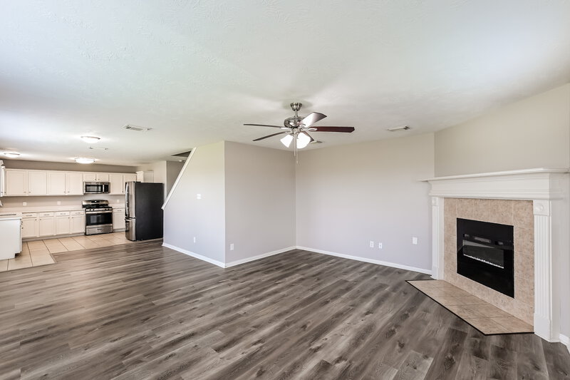 2,080/Mo, 5370 Kyla Cir Katy, TX 77493 Living Room View 2