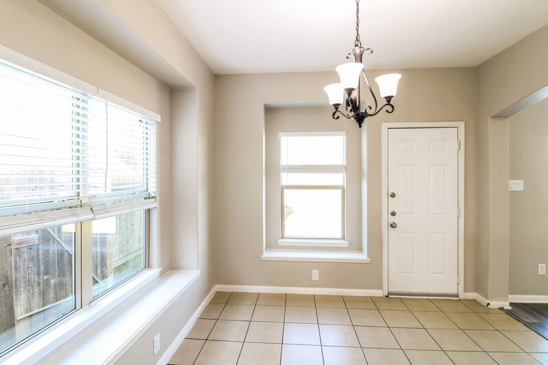 2,170/Mo, 8343 Broadleaf Ave Baytown, TX 77521 Dining Room View