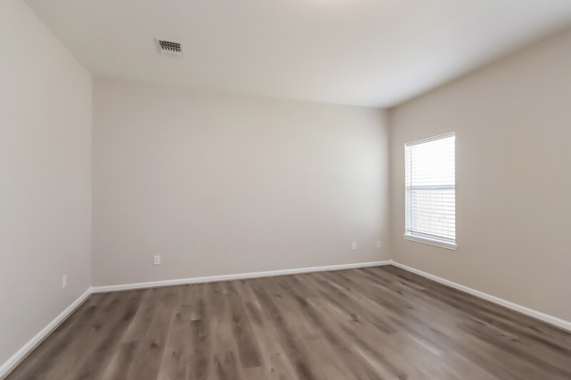 1,970/Mo, 10615 Twin Circles Dr Montgomery, TX 77356 Main Bedroom View