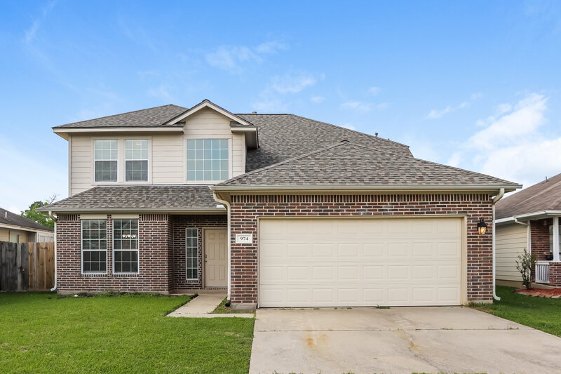 2,225/Mo, 974 Oak Falls Dr Willis, TX 77378 External View