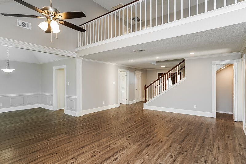 2,180/Mo, 19230 Relay Rd Humble, TX 77346 Living Room View 2
