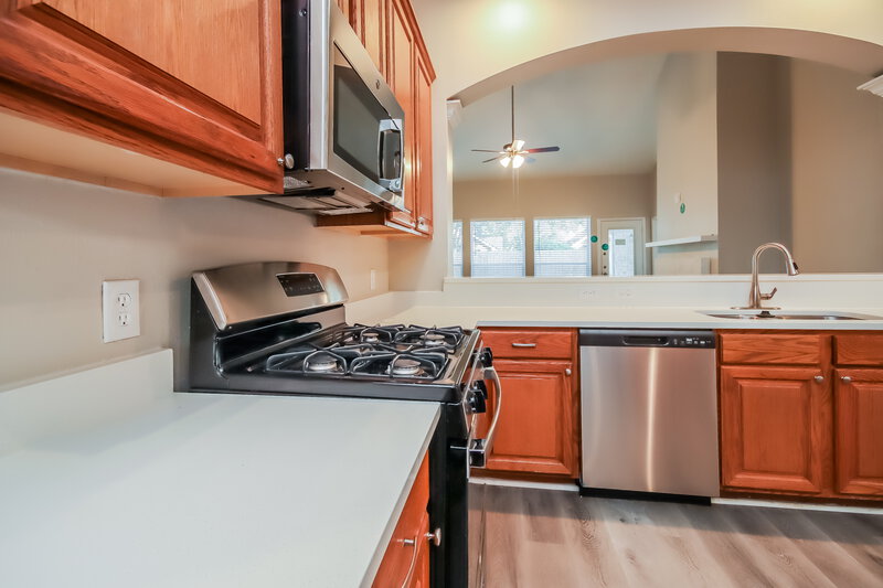 2,645/Mo, 2131 Emerald Cove Dr League City, TX 77573 Kitchen View 3