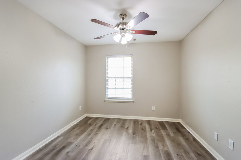 1,805/Mo, 29415 Legends Hill Dr Spring, TX 77386 Family Room View