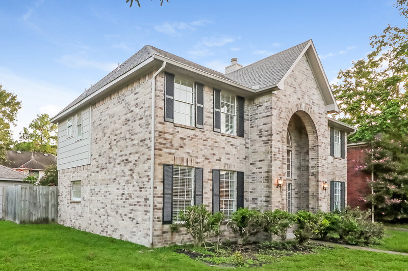 2,305/Mo, 16403 Crossfield Dr Houston, TX 77095 Front View