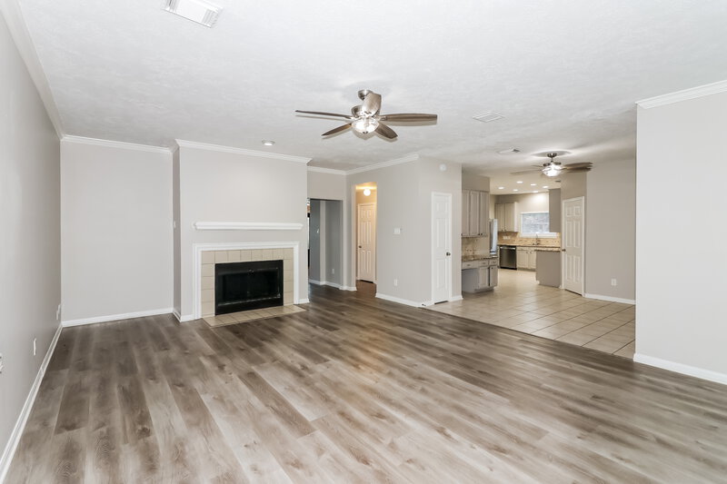 2,305/Mo, 16403 Crossfield Dr Houston, TX 77095 Family Room View 2