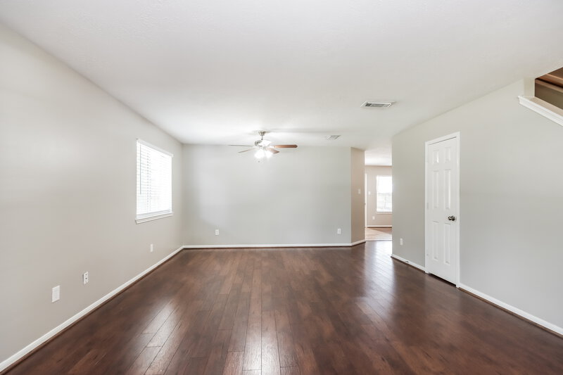 3,150/Mo, 7014 Hayden Dr Magnolia, TX 77354 Family Room View