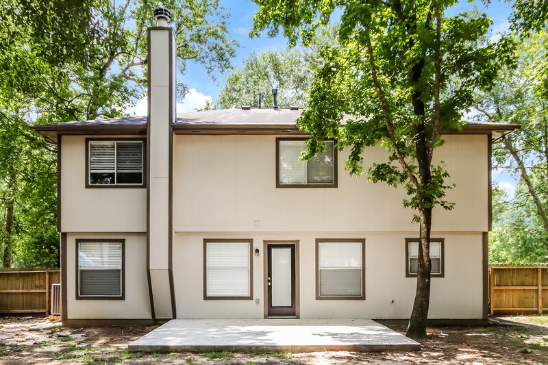 3,150/Mo, 7014 Hayden Dr Magnolia, TX 77354 Rear View