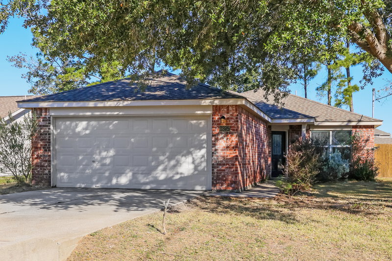 1,675/Mo, 16257 Sun View Ln Conroe, TX 77302 External View