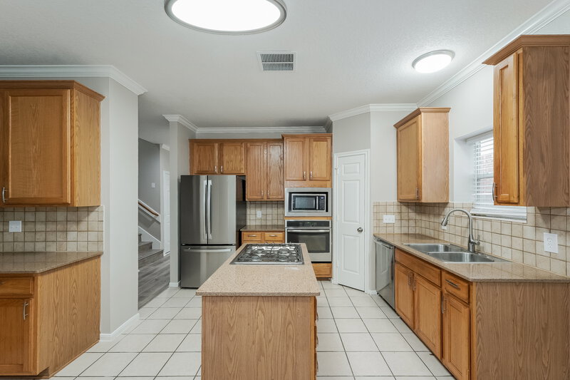 3,530/Mo, 2102 Hawks Rd Missouri City, TX 77489 Kitchen View 2