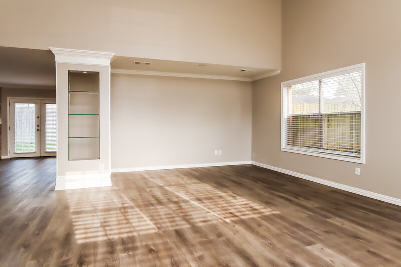 2,305/Mo, 6806 Norvara Trl Spring, TX 77379 Living Room View