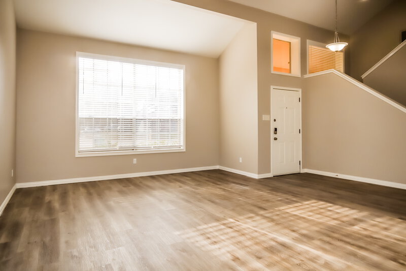 2,305/Mo, 6806 Norvara Trl Spring, TX 77379 Living Room View 3