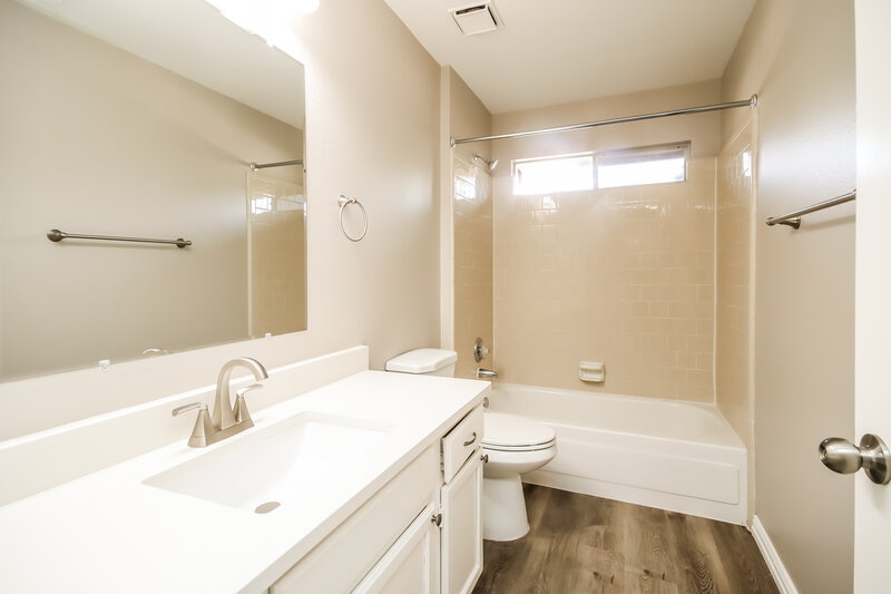 2,305/Mo, 6806 Norvara Trl Spring, TX 77379 Bathroom View