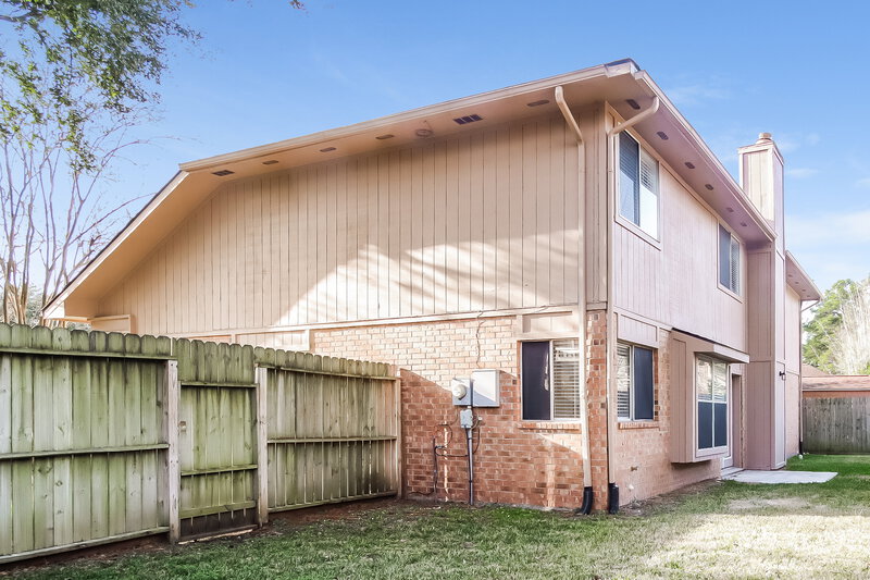 2,305/Mo, 6806 Norvara Trl Spring, TX 77379 Rear View